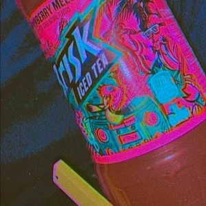 Meet your Posher, Nia